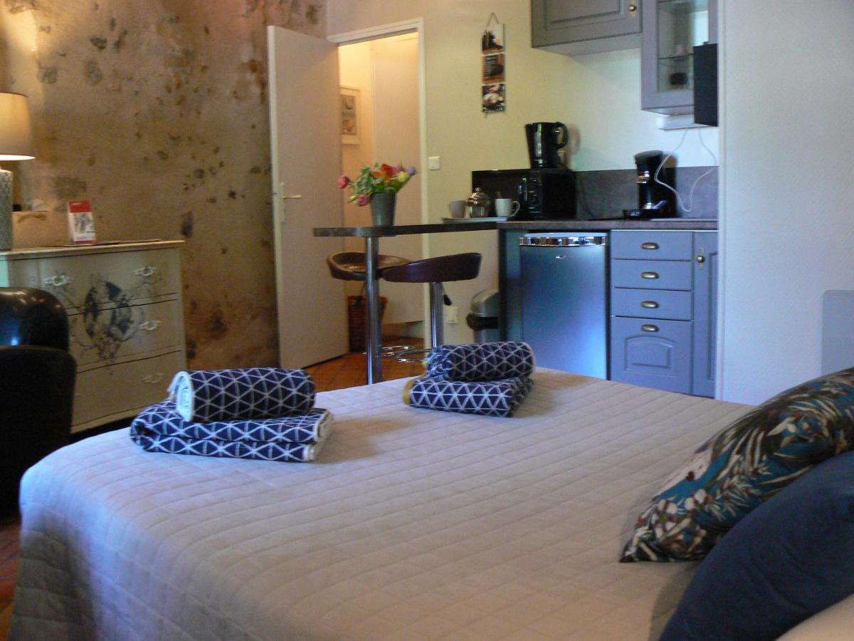 Logis Louisblanc, Muraille Romaine, Lit Queen-Size, Centre Ville Le Mans Exterior foto